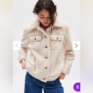 Beyond Yoga Rider Sherpa Teddy Fleece Shacket Ivory L NWT Button Front jacket